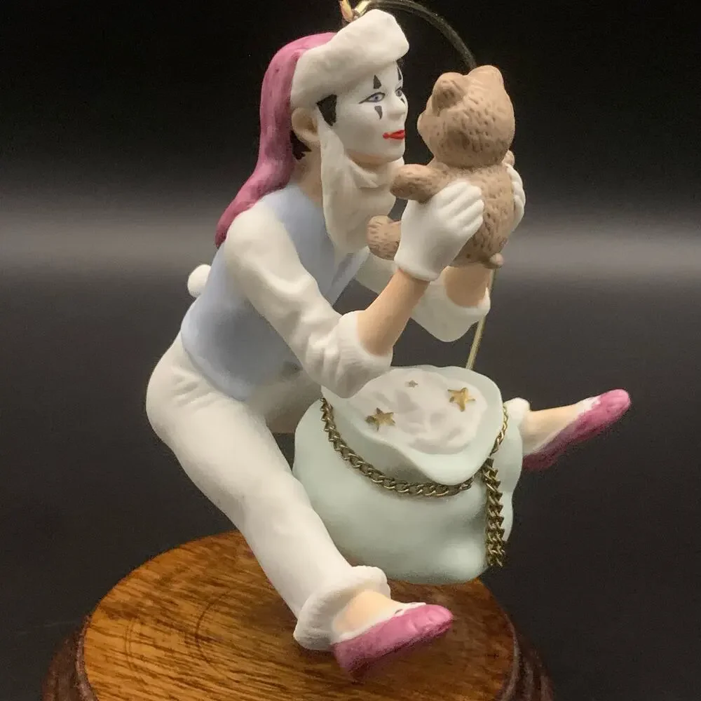 Vintage 1987 Hallmark Keepsake Mime Clown Teddy Bear Ornament